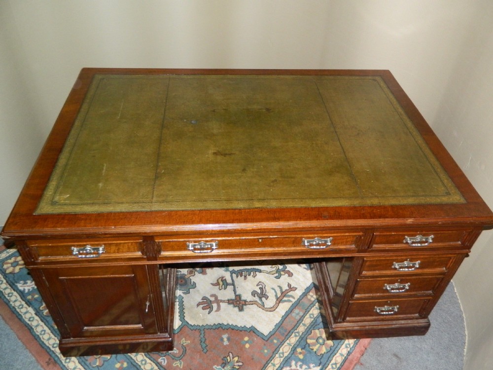 Mahogany partners desk - Maple & Co View IV