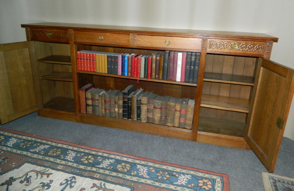 Arts & Crafts large oak bookcase - Celtic designs View VI