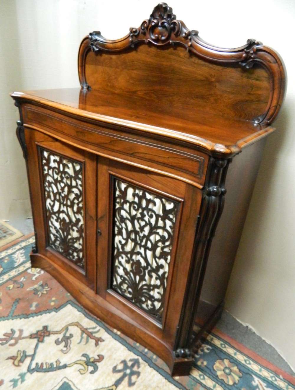 rosewood chiffonier View IV