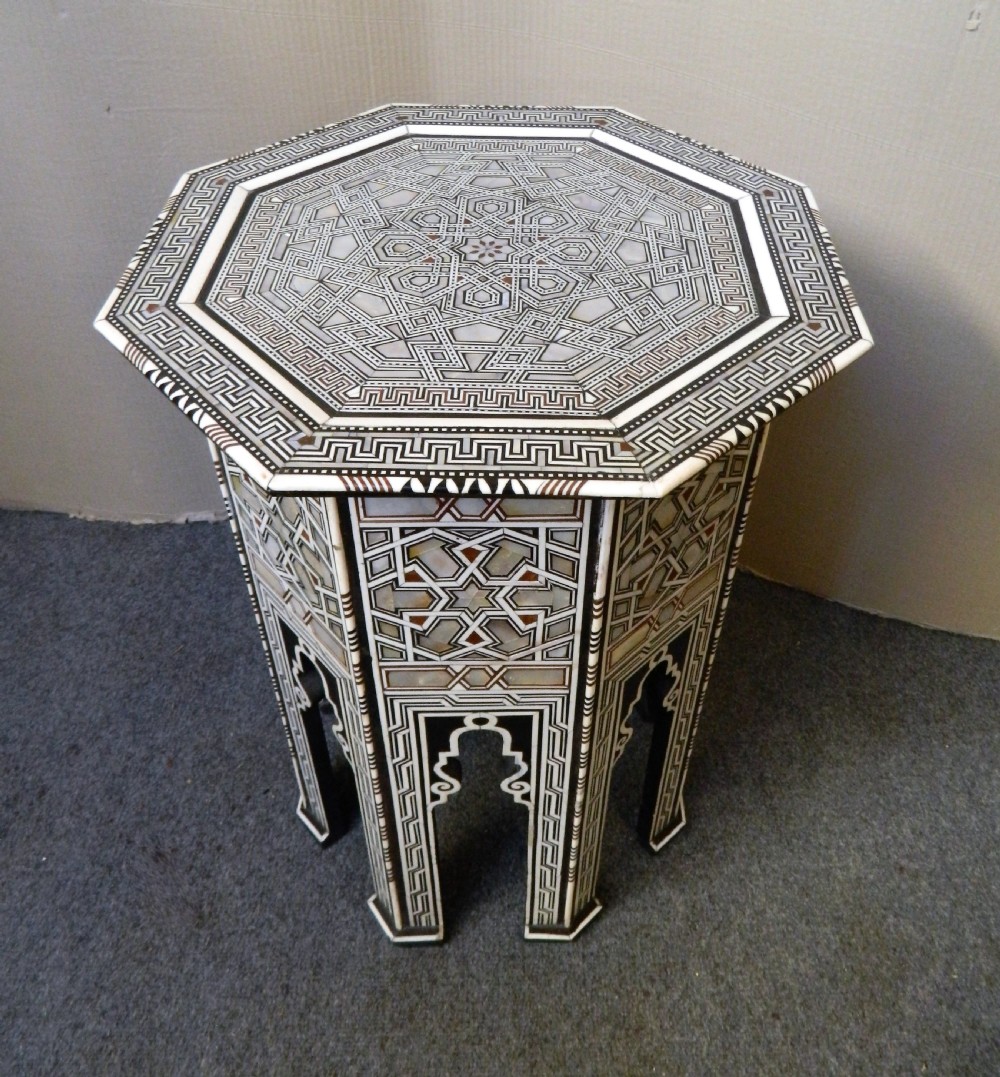 Moorish table View VI