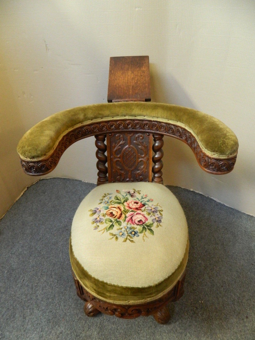 Rare cockfighting chair View VII