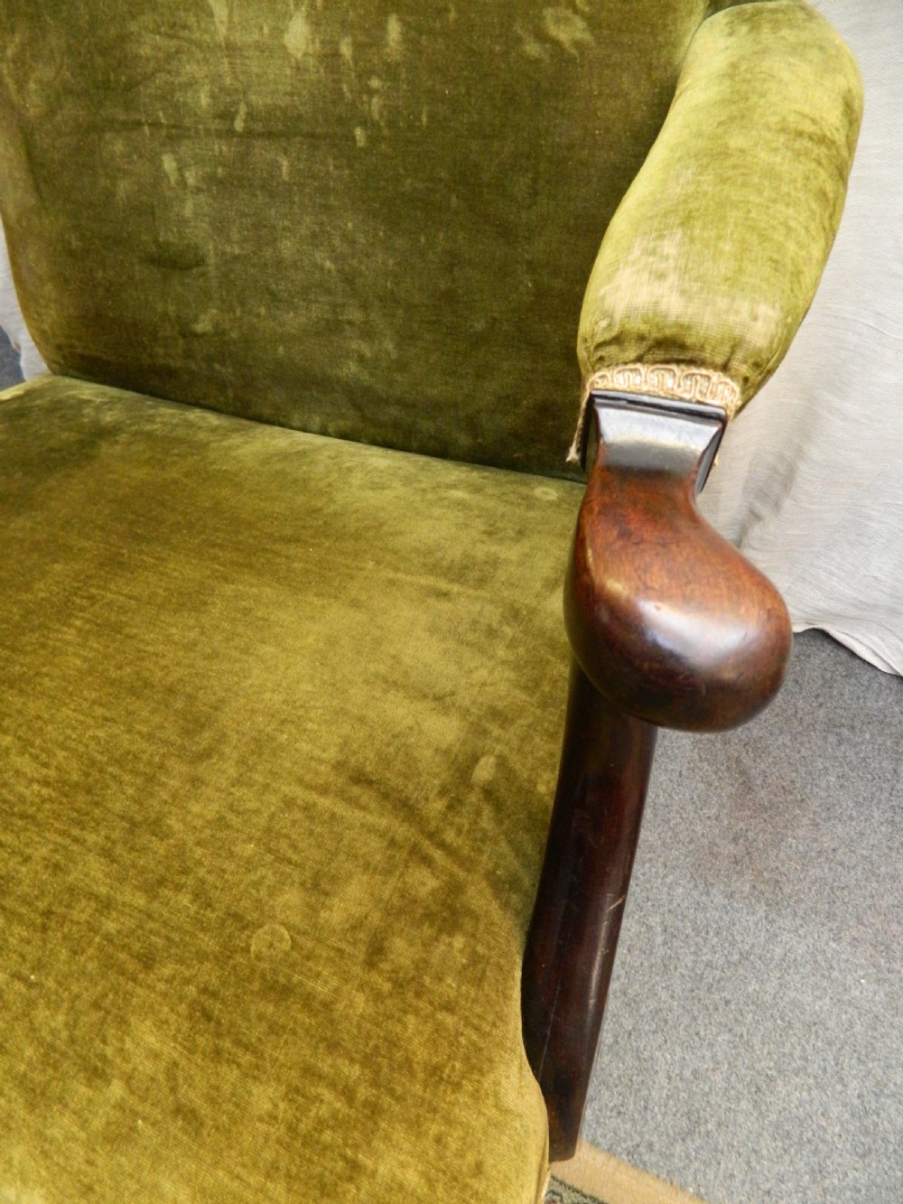 Georgian Gainsborough library chair View VII