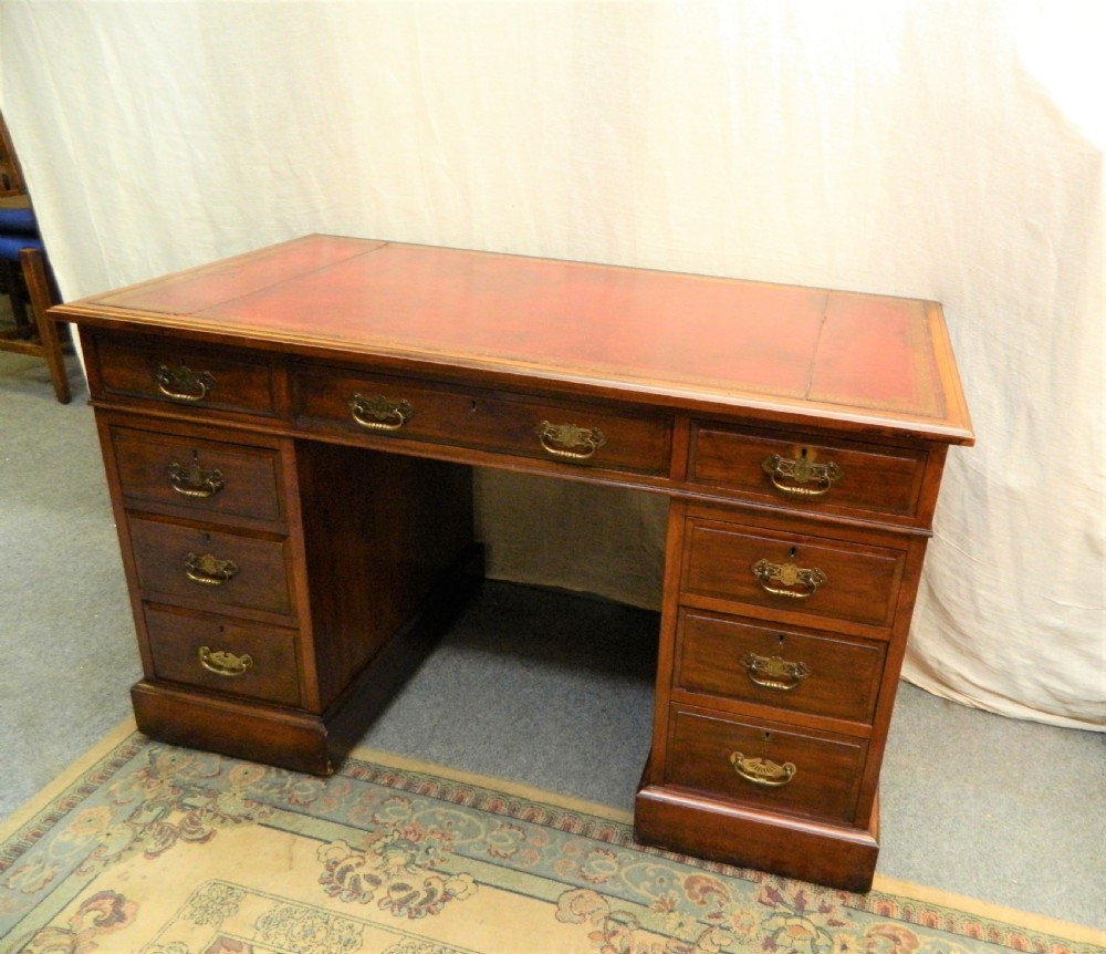 mahogany desk View IV