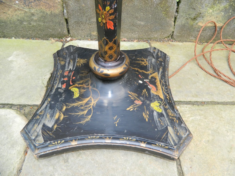 chinoiserie floor lamp View II