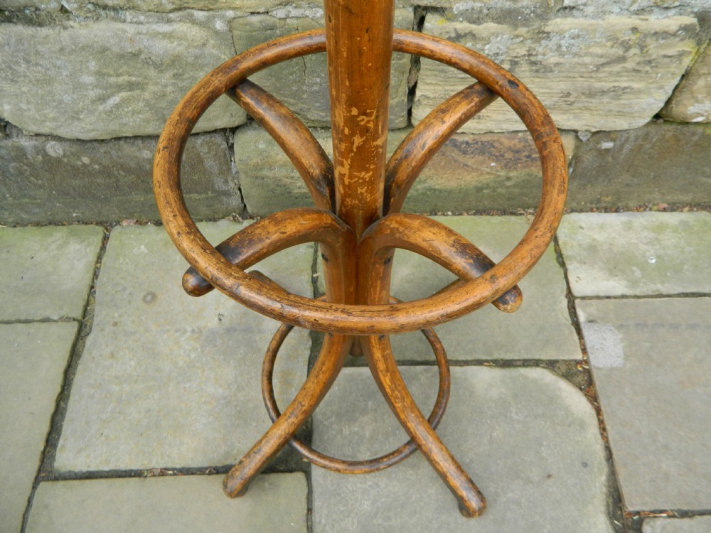 bentwood hall stand - Fischel View VII