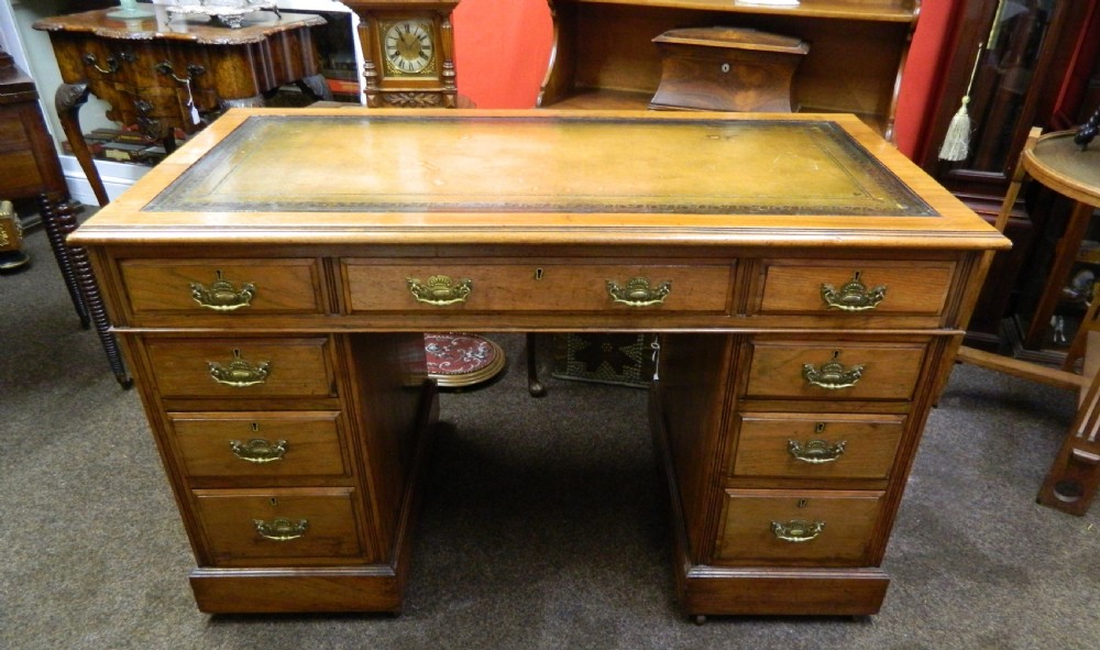 mahogany desk