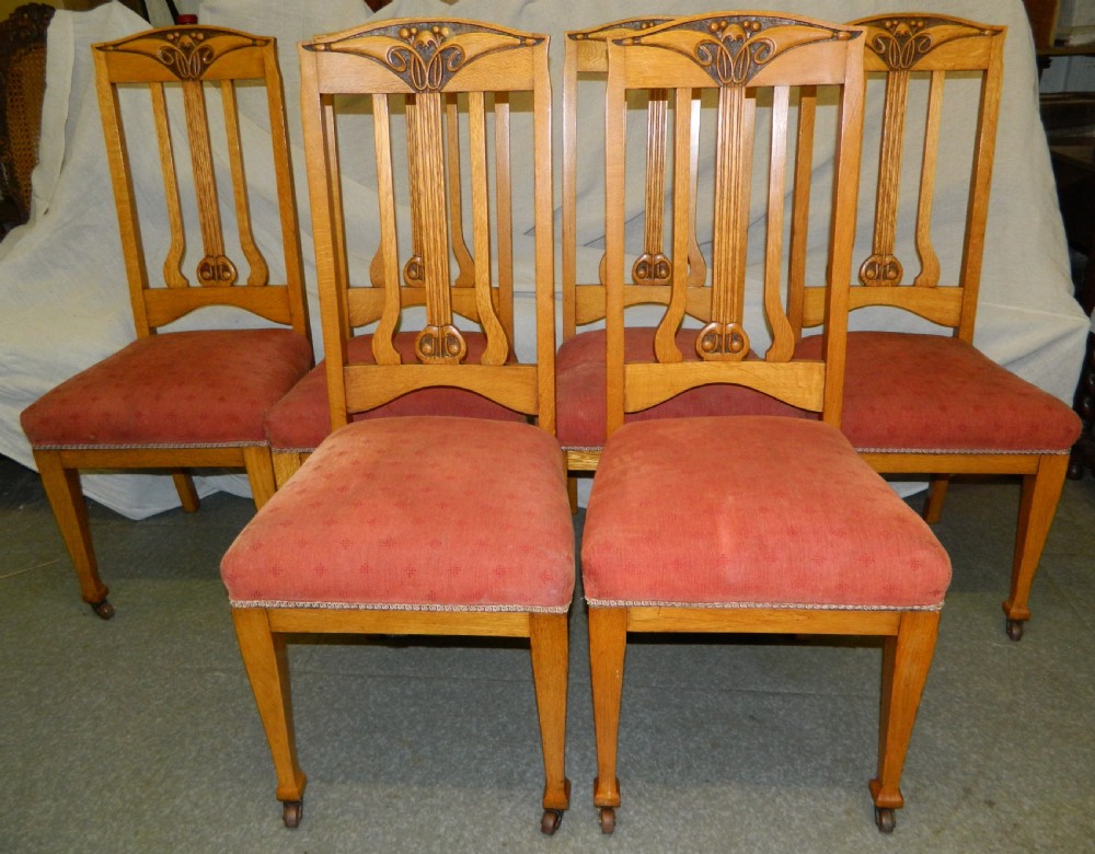 Set of 6 oak Arts & Crafts dining chairs View VI
