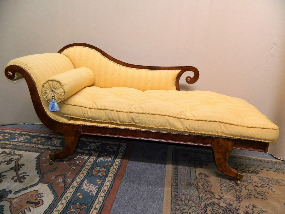 Regency chaise longue