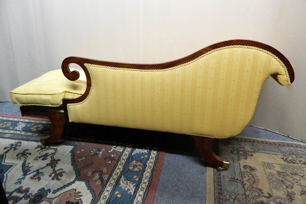 Regency chaise longue View VII