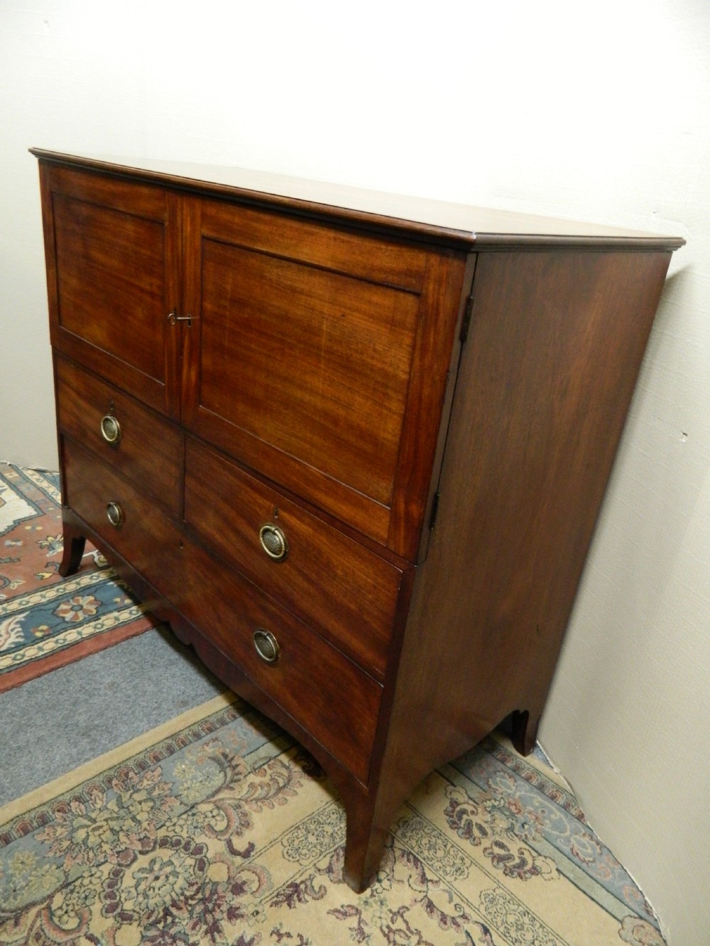 Georgian linen press View VII