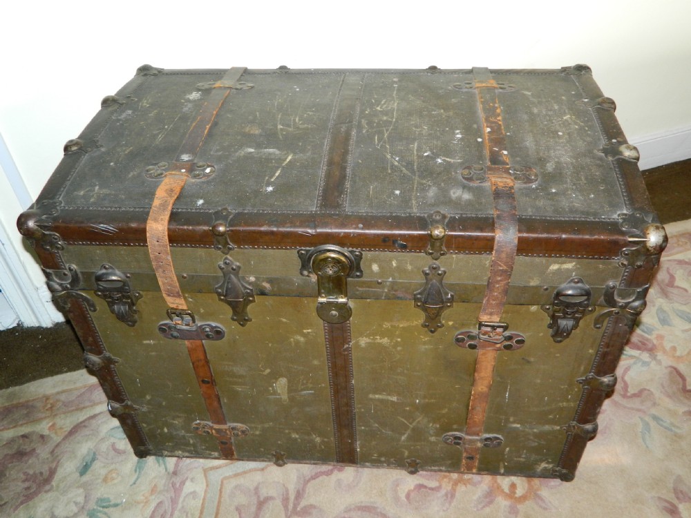large travelling trunk - Cunard label View III