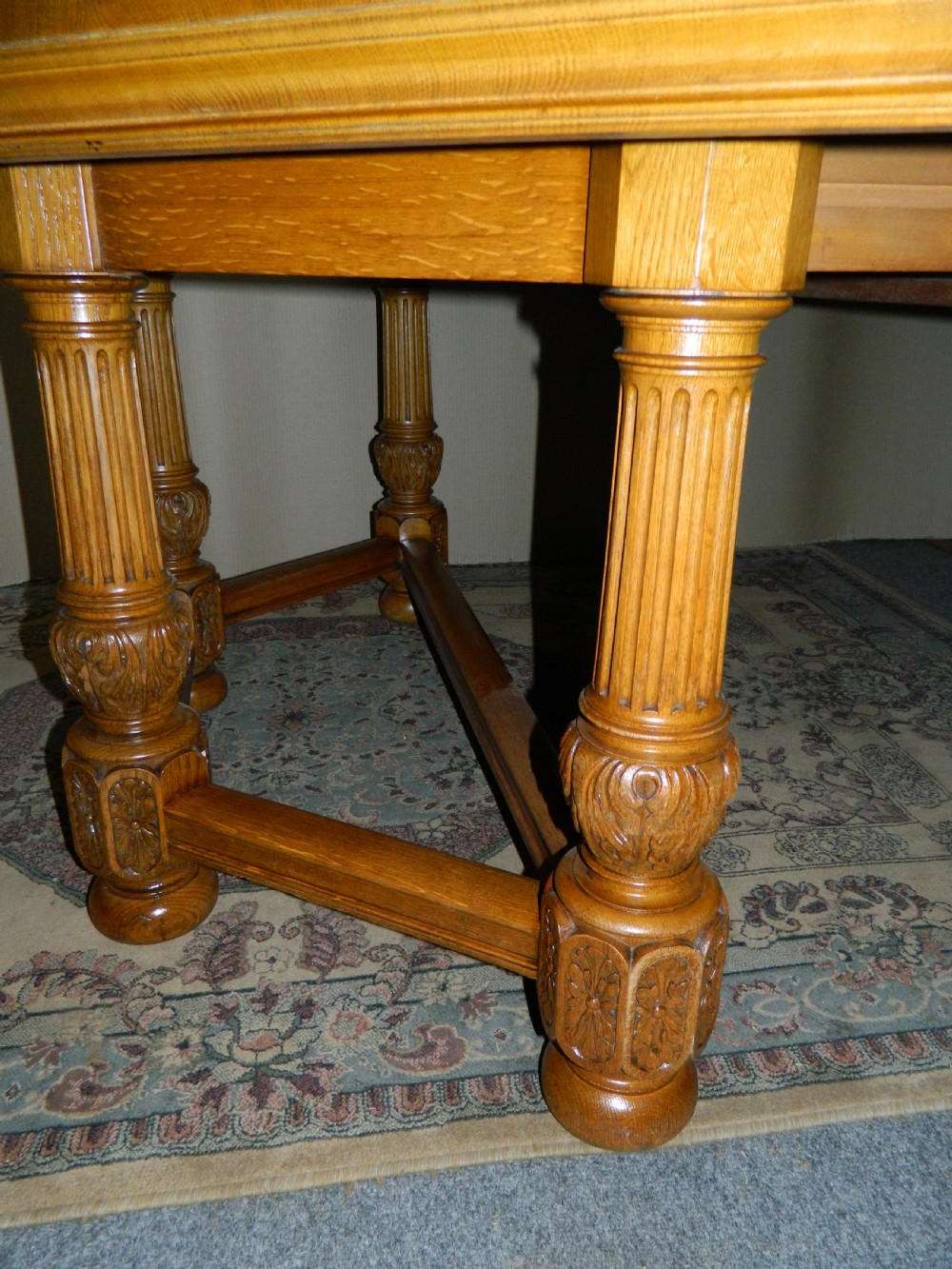 oak dining table and chairs View II
