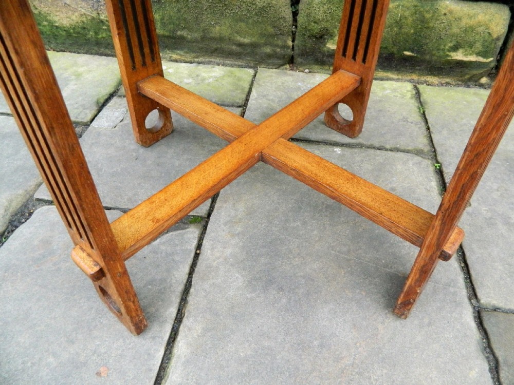 Arts & Crafts oak table View III