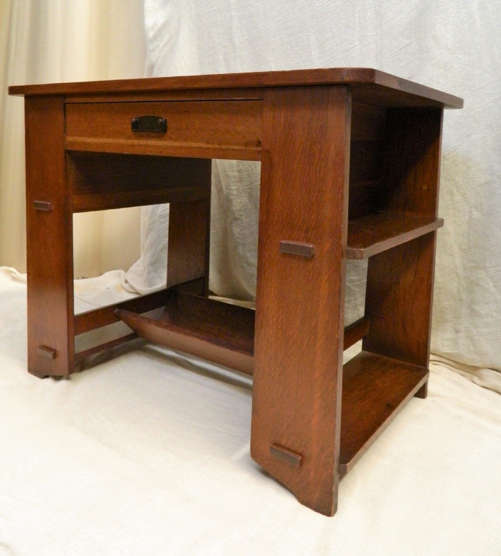 American oak Arts & Crafts desk View II