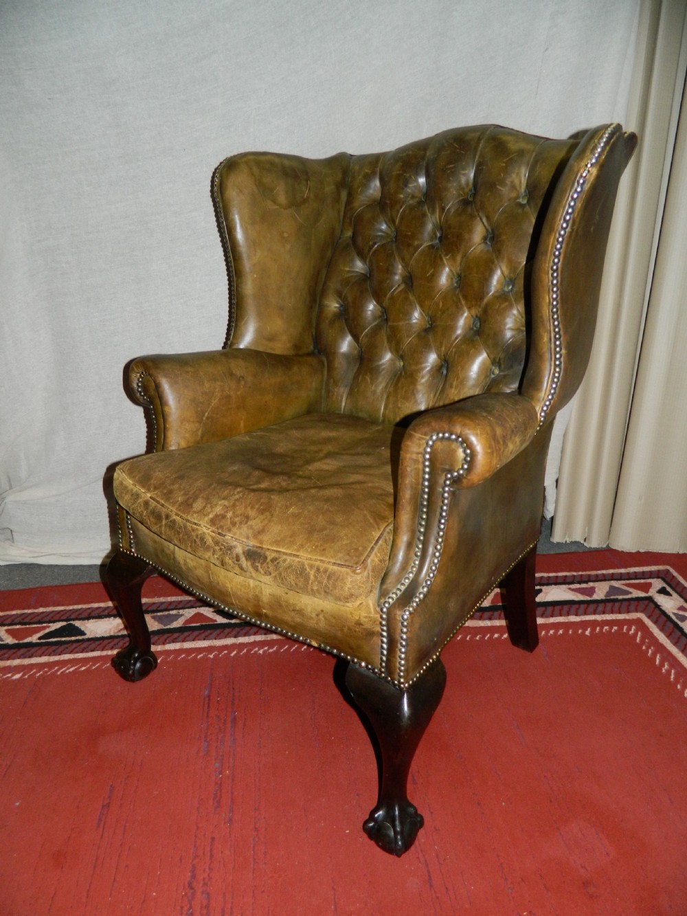 leather armchair View IV