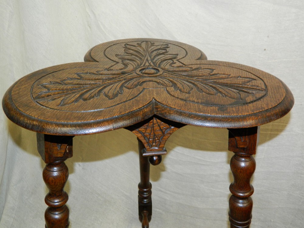 Arts & Crafts oak table View IV
