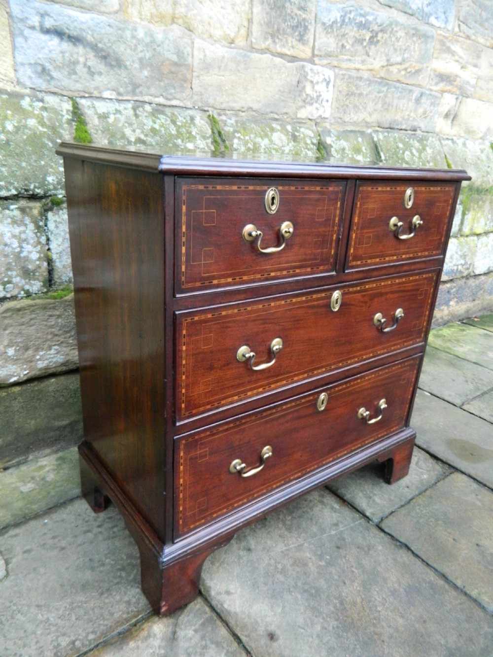 Small Georgian mahogany chest of drawers View IV