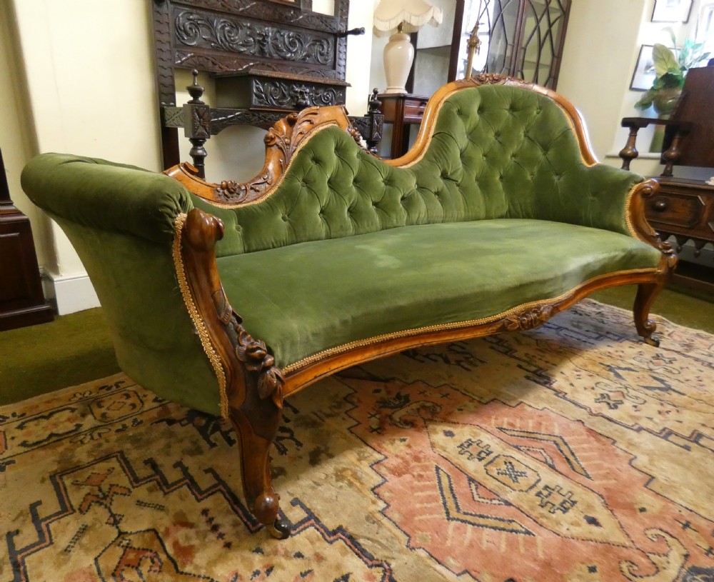Victorian chaise longue View II