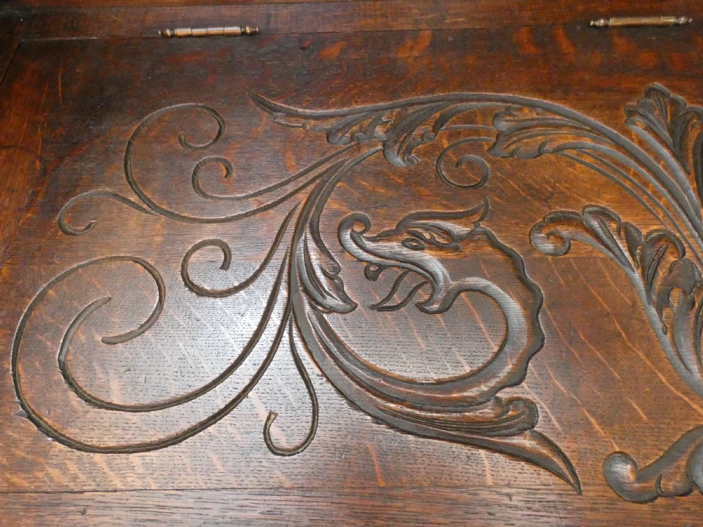 carved oak settle View VII
