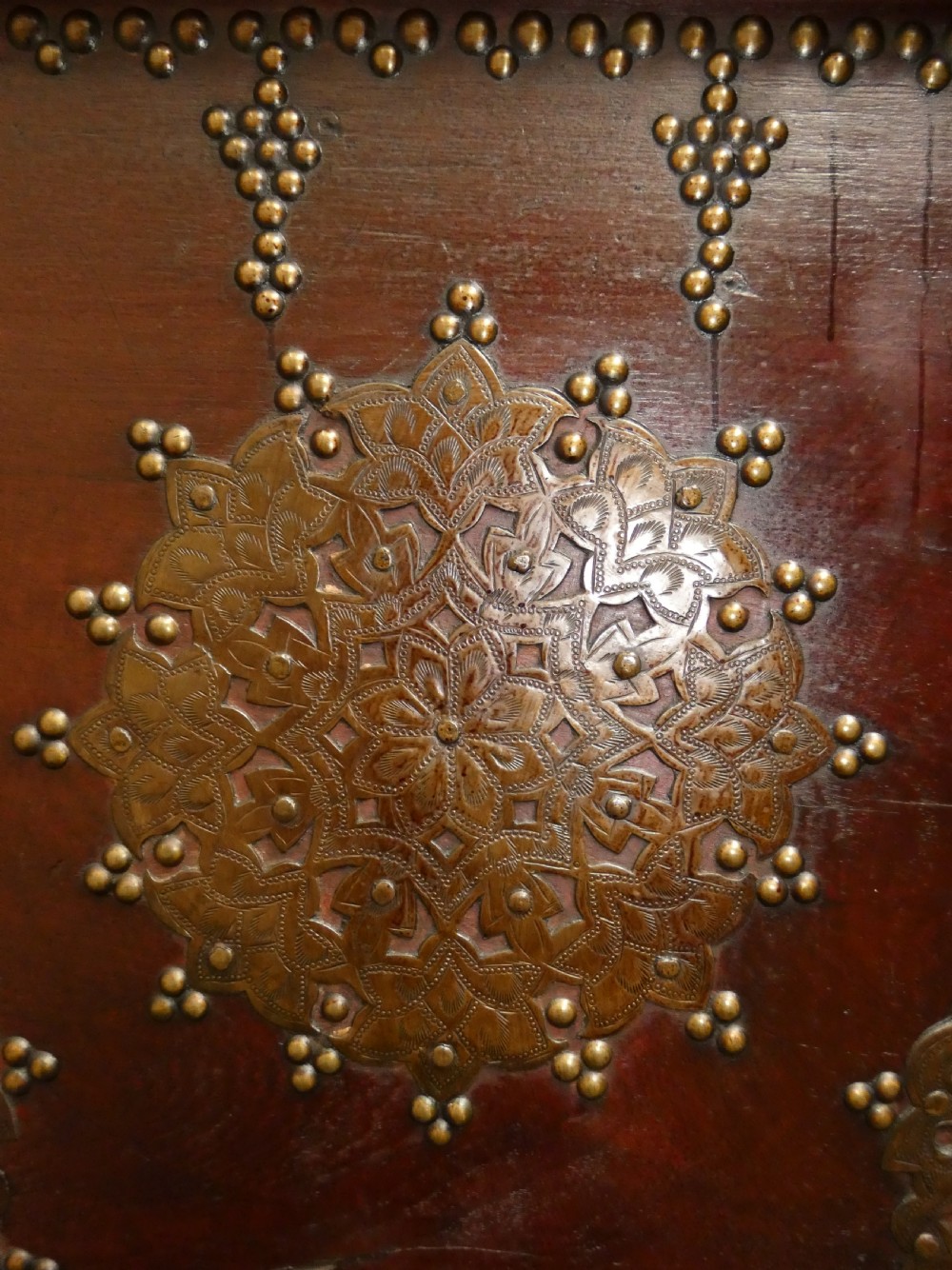 Very large Shirazi  Dowry chest View VII