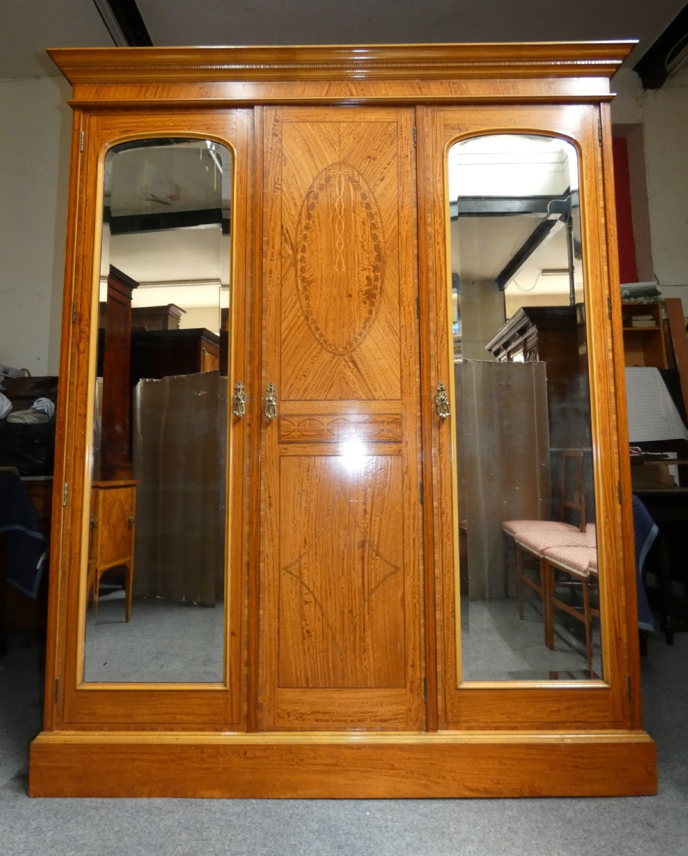 Maple & Co satinwood bedroom suite