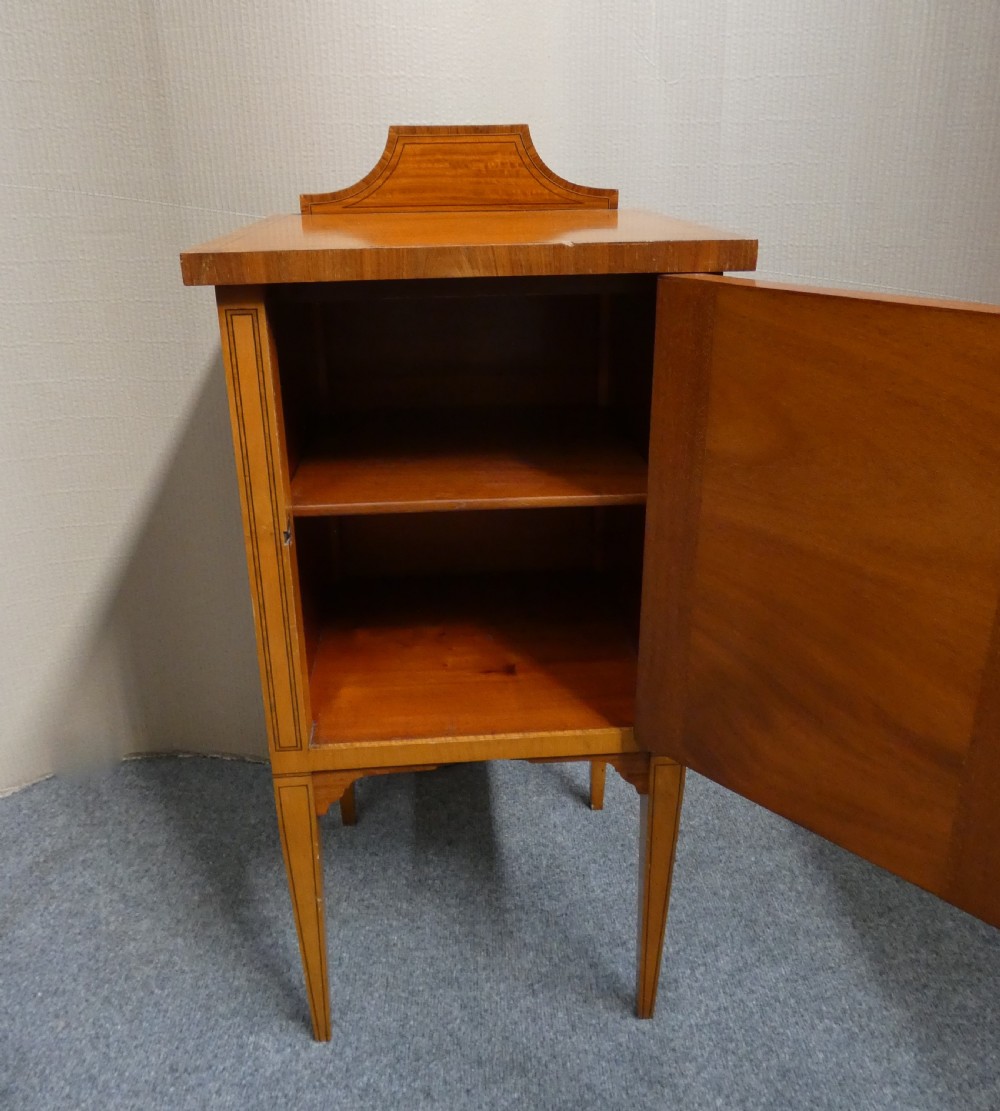 Maple & Co satinwood bedroom suite View XVIII