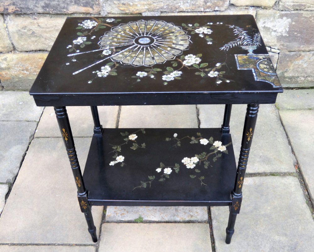 Decorative occasional table View II