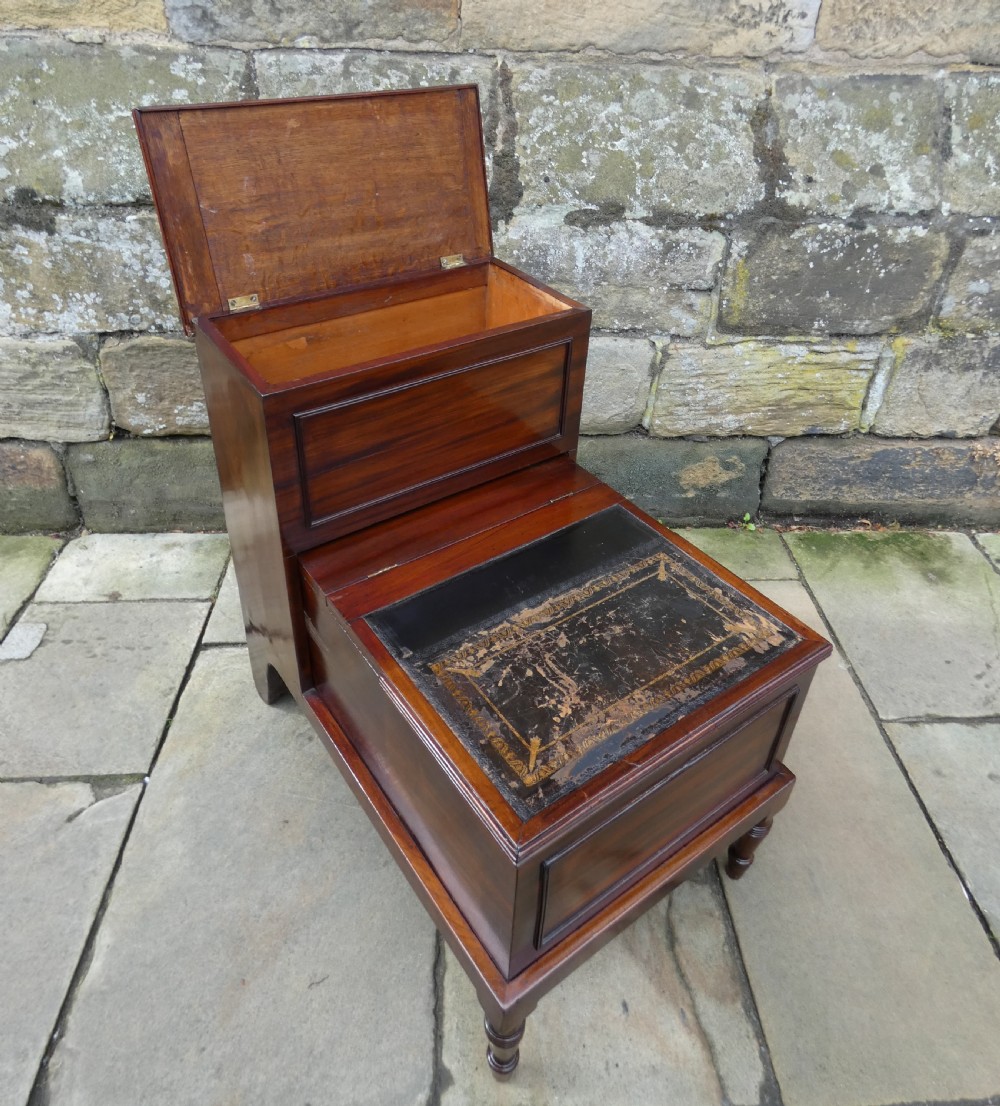 Regency library steps / bed steps View V