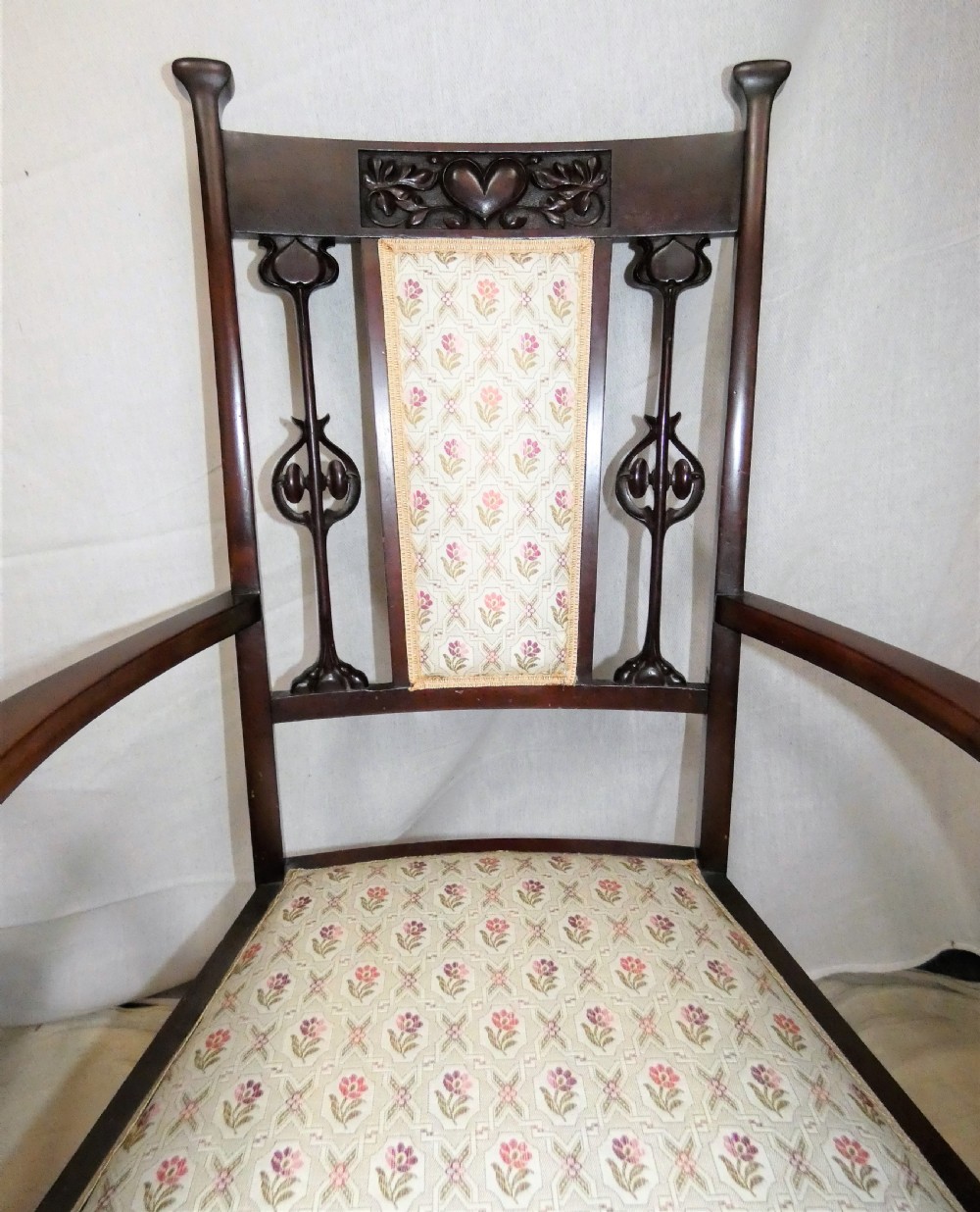 pair of Art Nouveau chairs View III