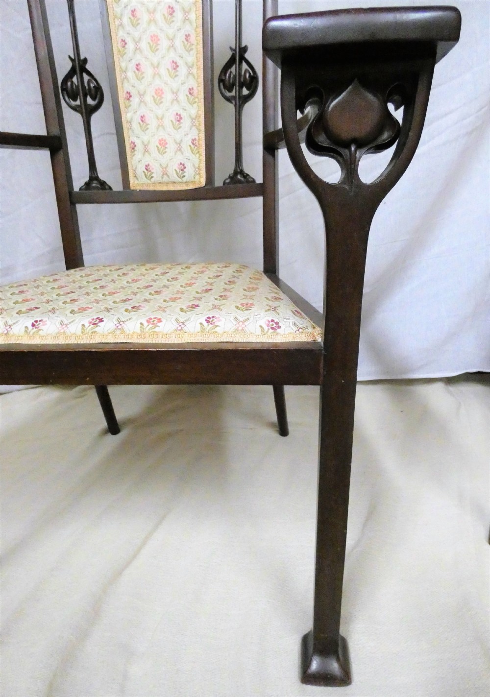 pair of Art Nouveau chairs View VI