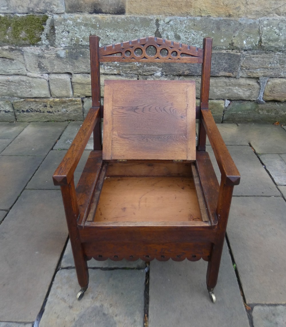 Arts & Crafts oak chair View IV