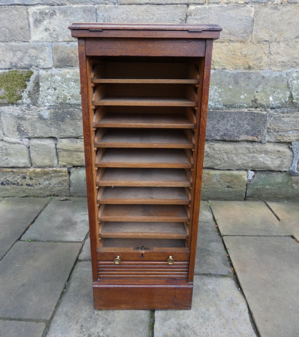Oak filing cabinet View VI