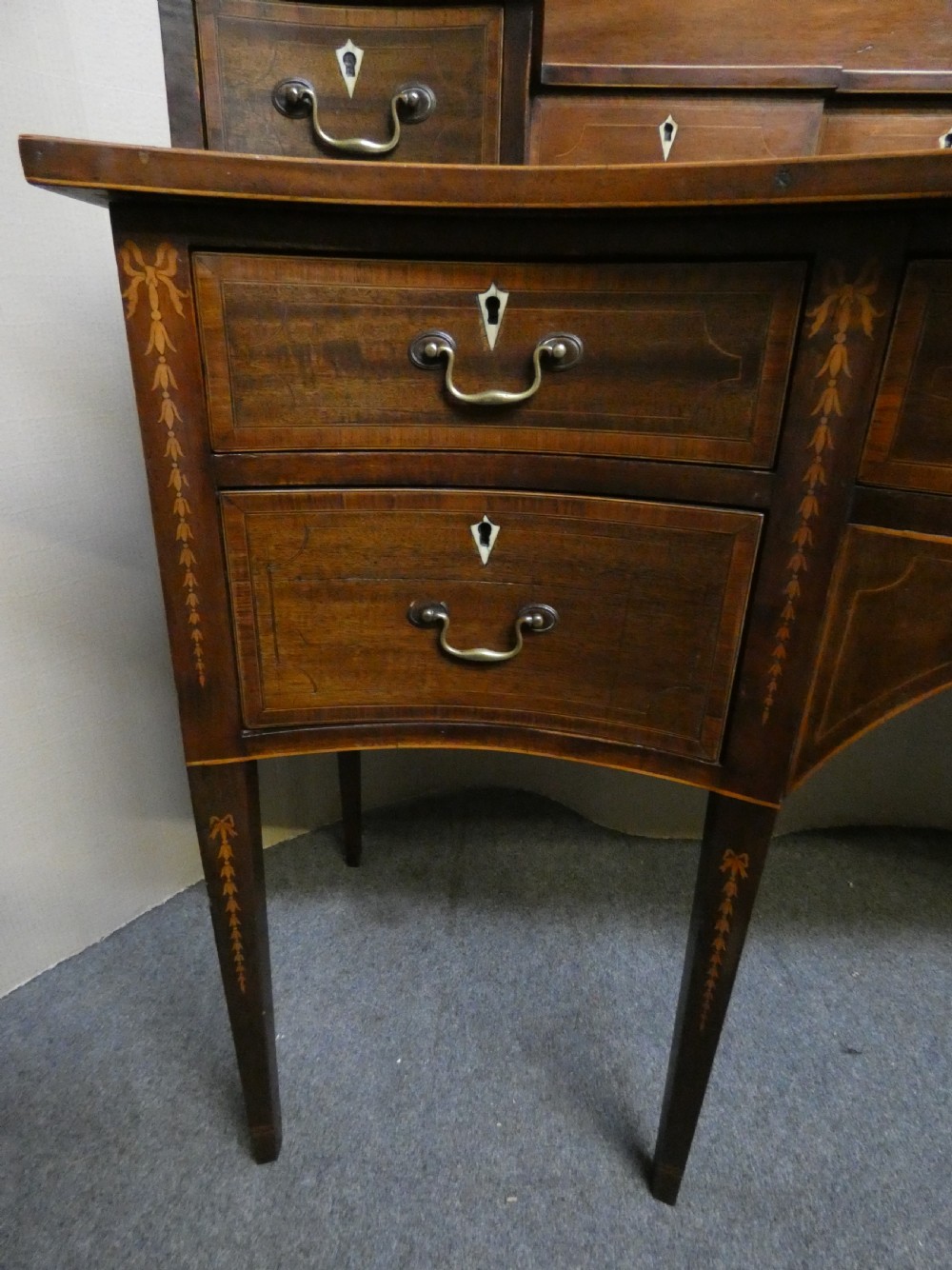 Scottish Georgian mahogany sideboard View IV