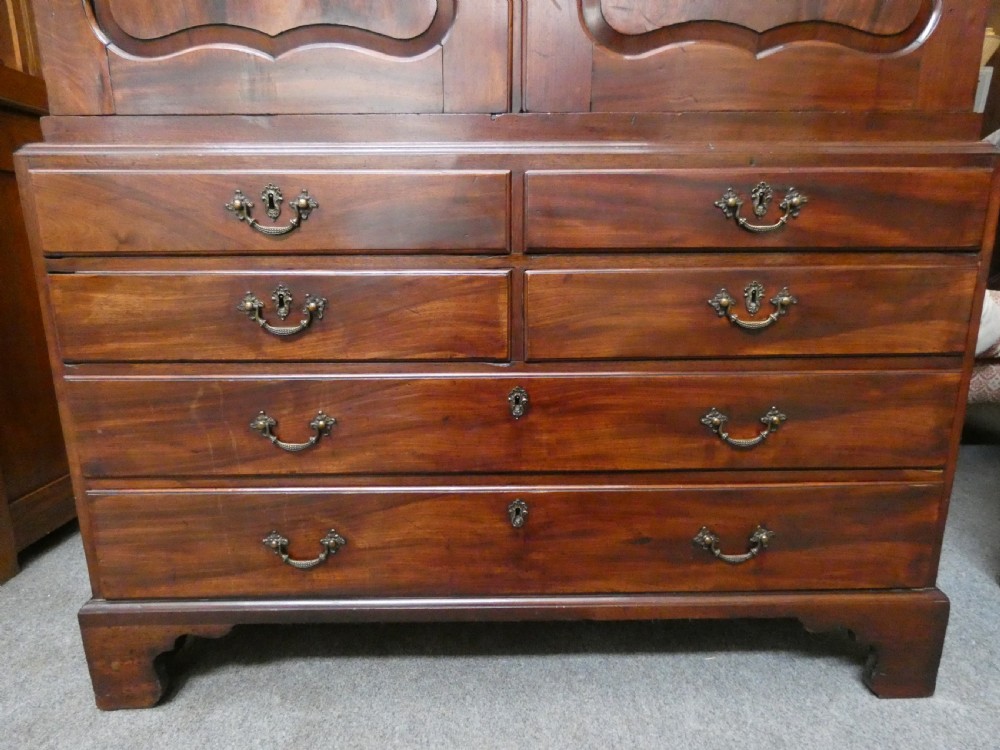 Georgian mahogany linen press View VII