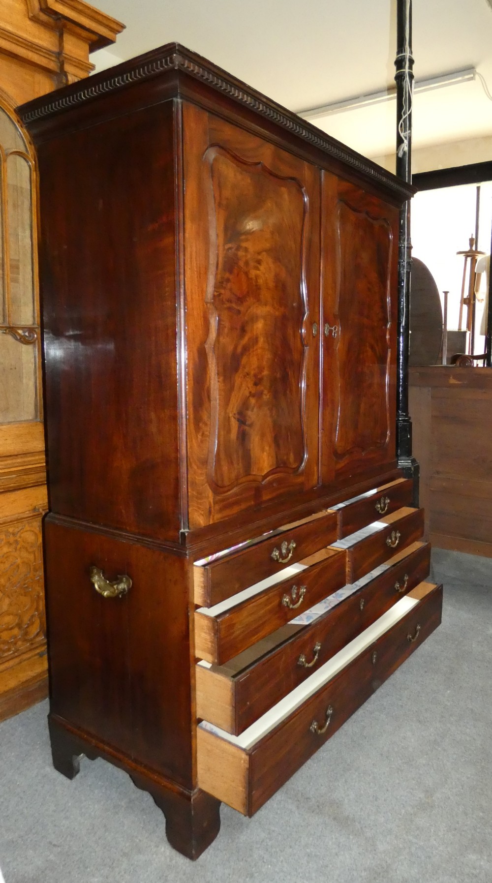 Georgian mahogany linen press View VIII