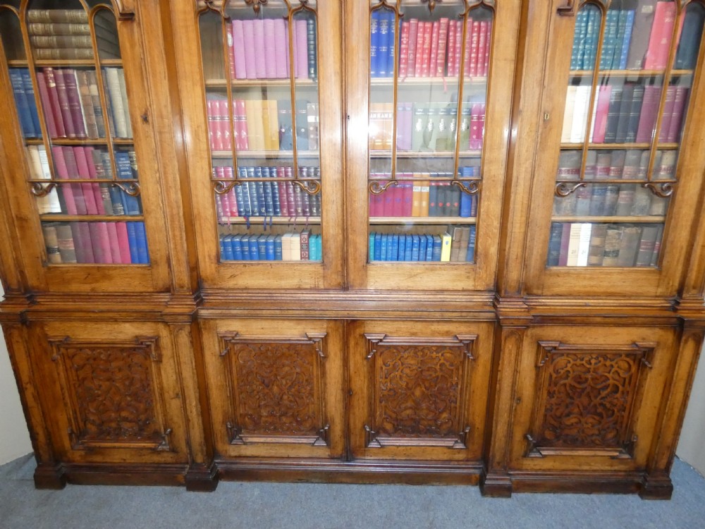 Large oak bookcase View III
