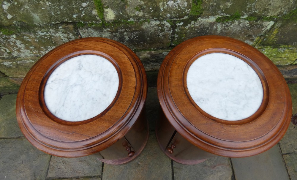 Pair of mahogany bedside cabinets  View IV