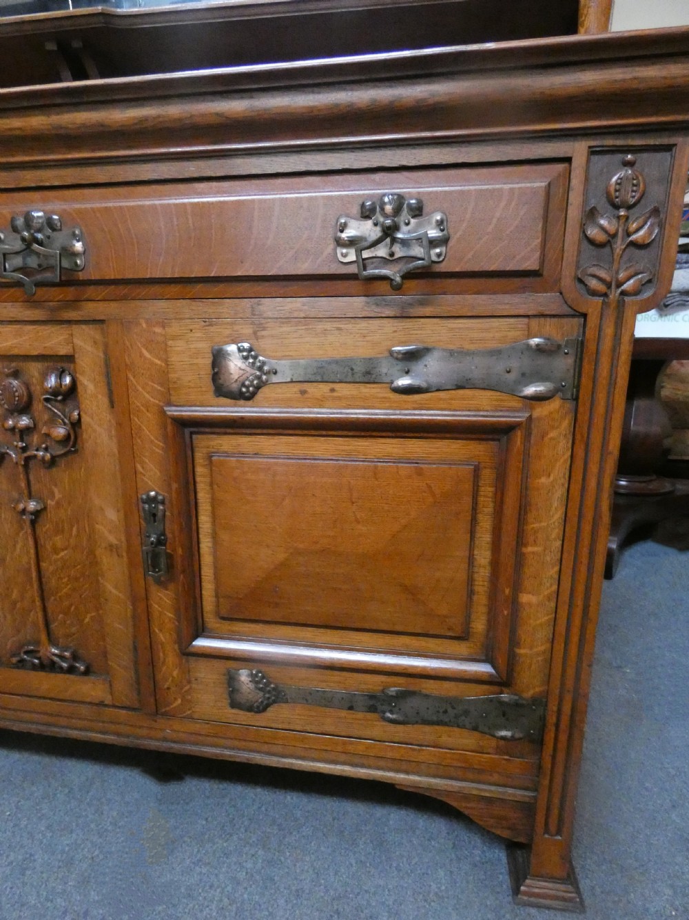 Arts & Crafts Oak sideboard - Gardner & Son Glasgow View II