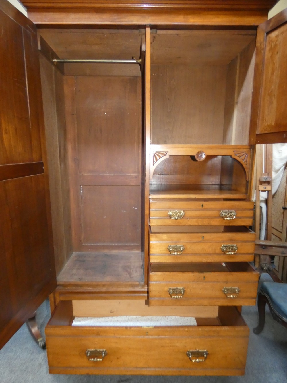 Arts & Crafts wardrobe View III