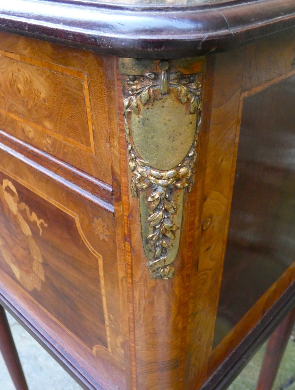 French bedside cabinet View VIII