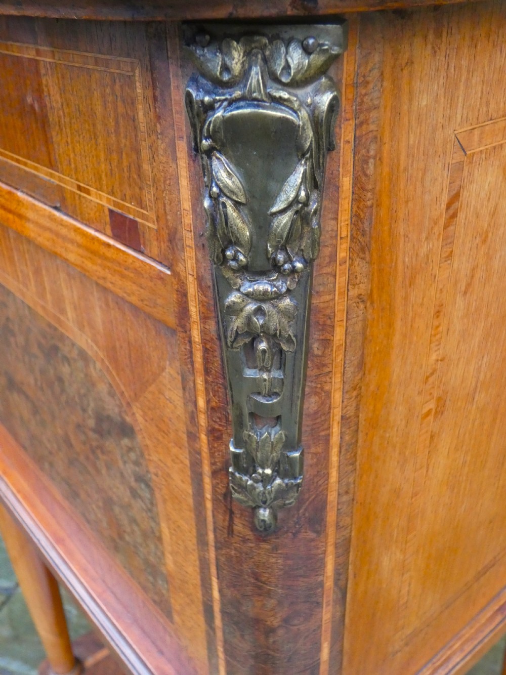 French bedside cabinet View VI
