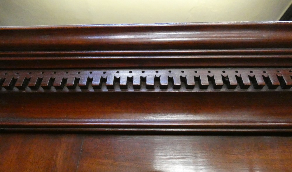 Georgian mahogany linen press View VII