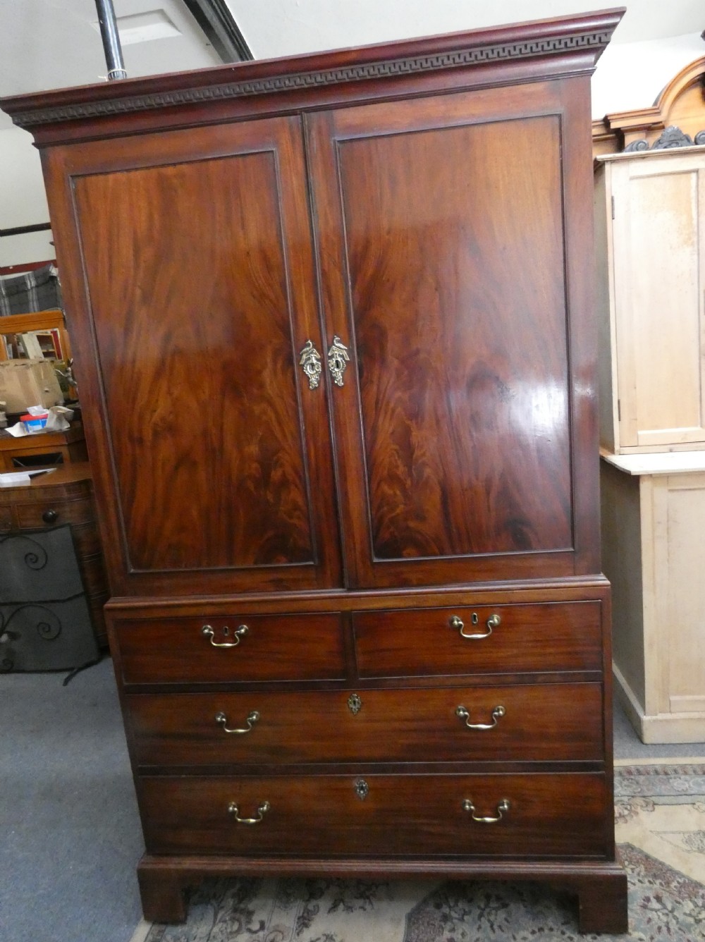 Georgian mahogany linen press View IV