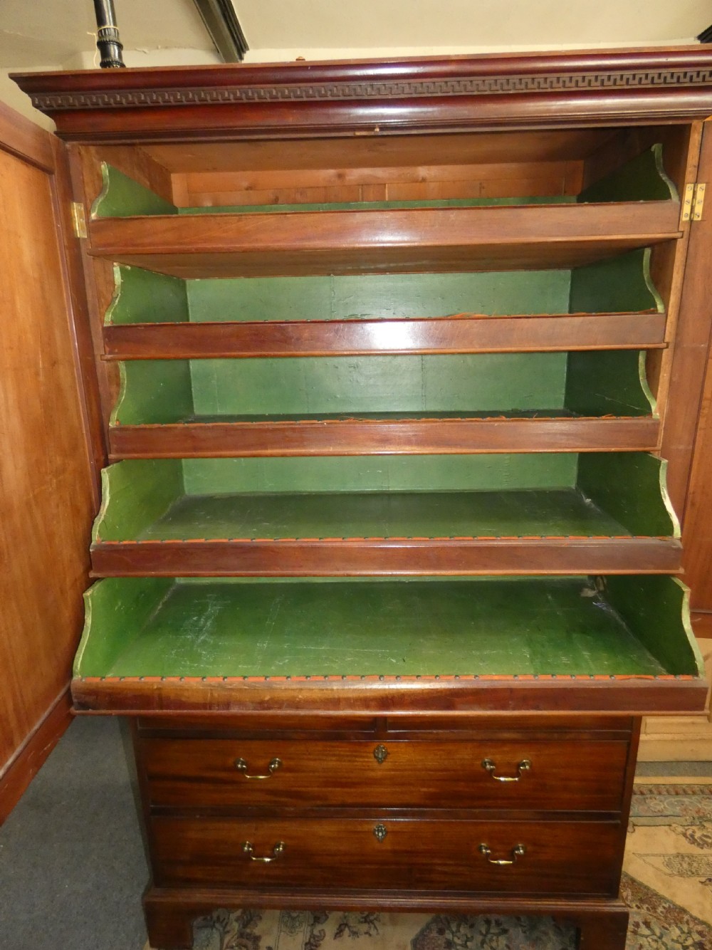 Georgian mahogany linen press View VII