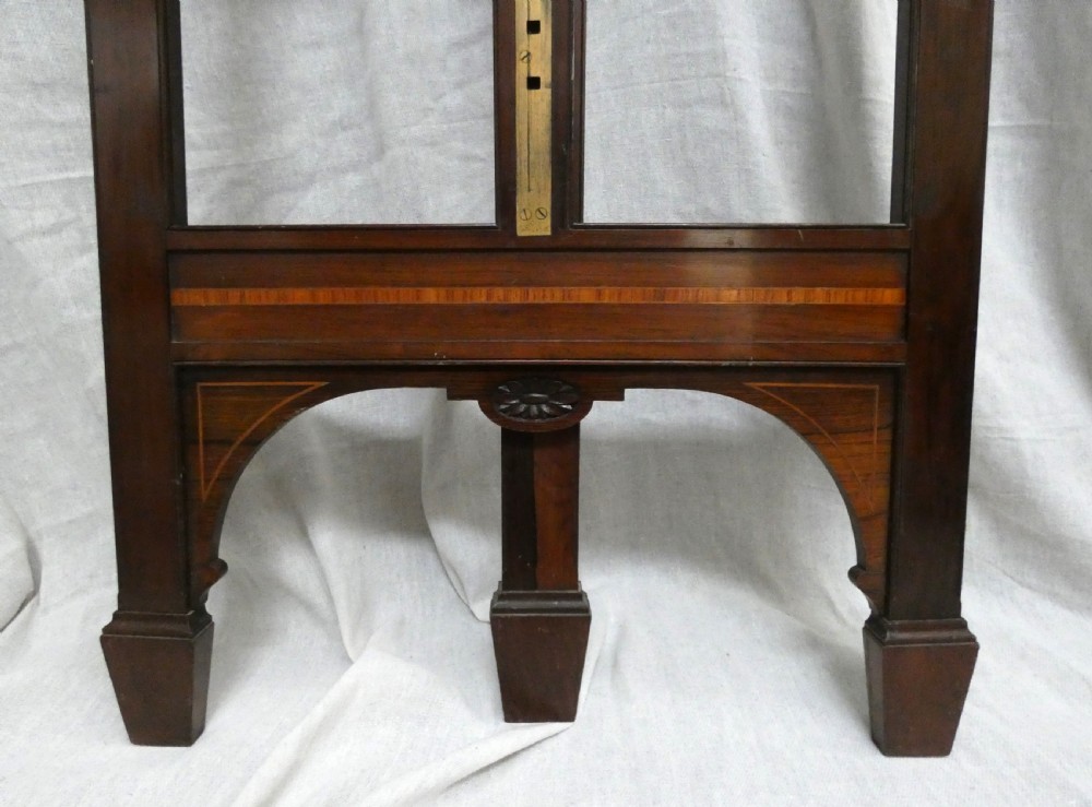 Rosewood artists display easel View VIII