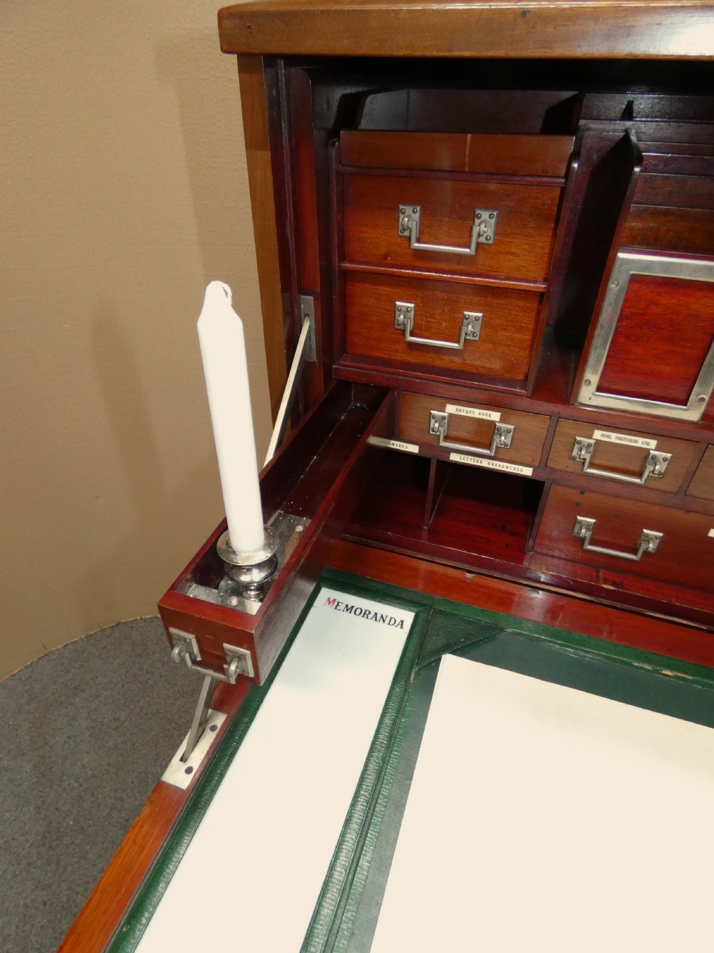 Unusual secretaire cabinet / bureau View XI