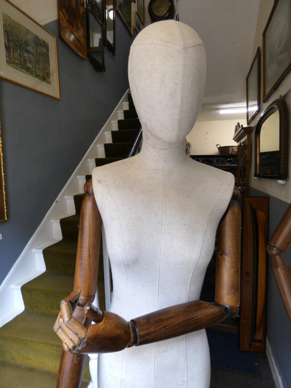 Pair of articulated mannequins / tailors dummies View IV