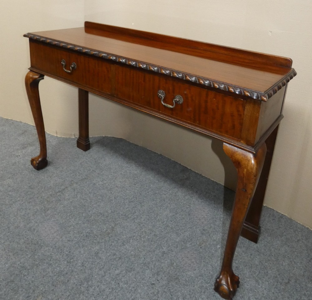 Mahogany console table - Robson & Sons Ltd Newcastle Upon Tyne View II