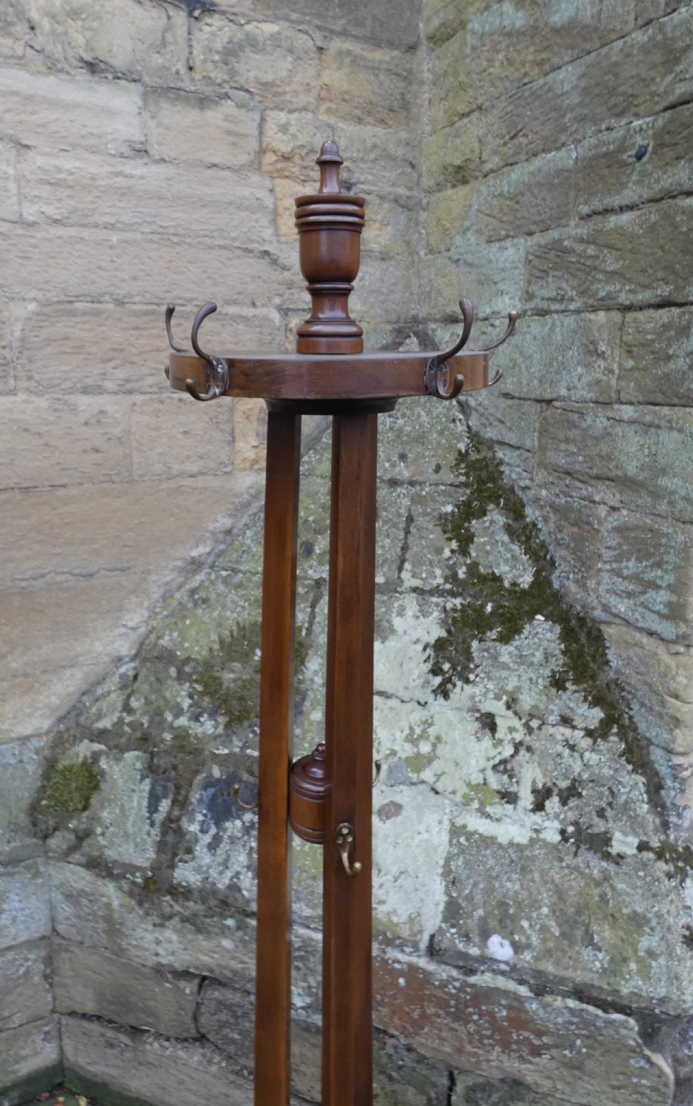 Revolving hall stand - James Shoolbred View II