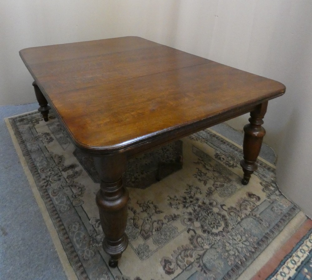 extending oak dining table - Robson & Son, Newcastle View II